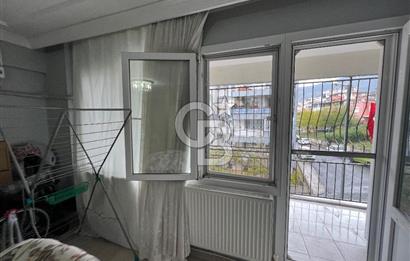 Bornova Atatürk Mh. 3+1 Arakat 156m2 Satılık Daire