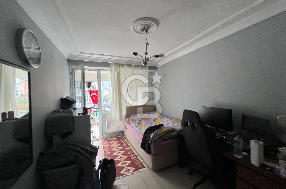 Bornova Atatürk Mh. 3+1 Arakat 156m2 Satılık Daire