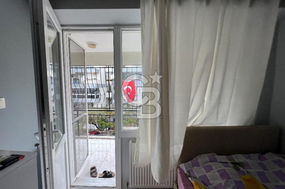 Bornova Atatürk Mh. 3+1 Arakat 156m2 Satılık Daire