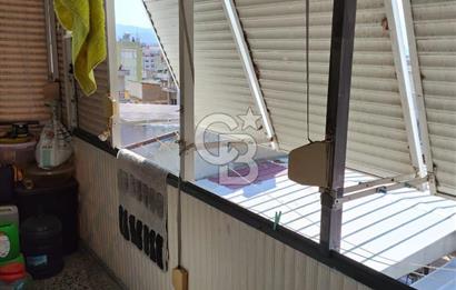 Konak Tınaztepe Mahallesi'nde 3+1 Deniz Manzaralı Satılık Daire