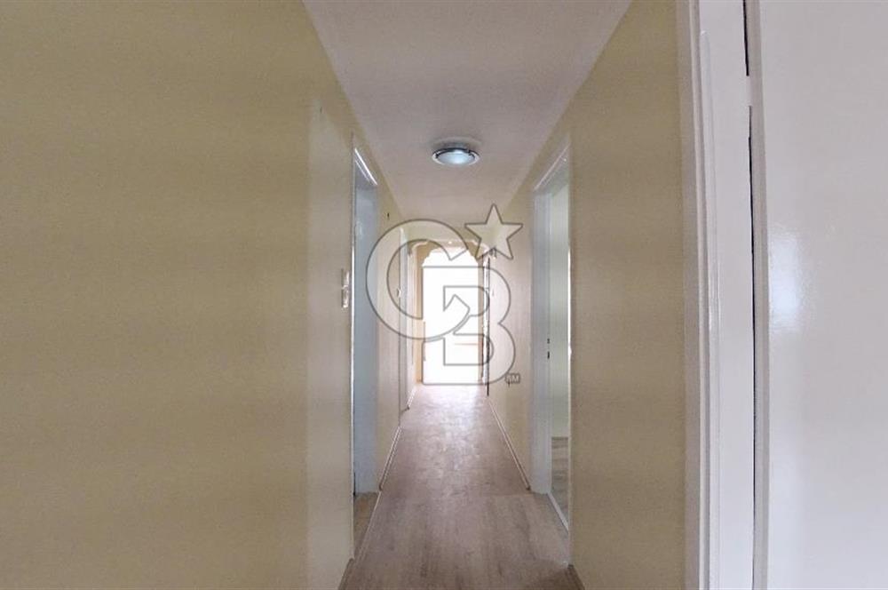 İzmir Karşıyaka Yalı Merkezi Konumlu Kiralık 3+1 113 m² Daire