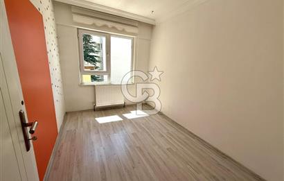 ELMADAĞ MERKEZDE CADDE ÜSTÜ CAM BALKONLU SATILIK 3+1 DAİRE