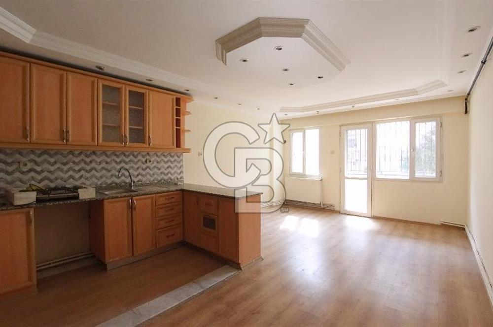 İzmir Karşıyaka Yalı Merkezi Konumlu Kiralık 3+1 113 m² Daire