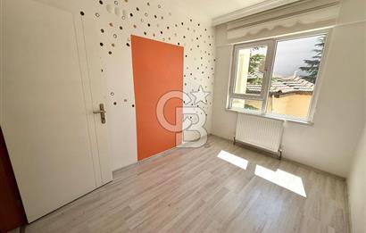 ELMADAĞ MERKEZDE CADDE ÜSTÜ CAM BALKONLU SATILIK 3+1 DAİRE