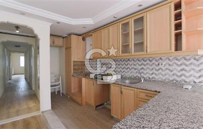İzmir Karşıyaka Yalı Merkezi Konumlu Kiralık 3+1 113 m² Daire