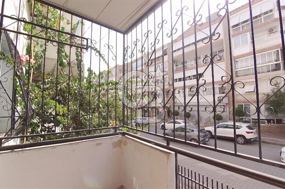 İzmir Karşıyaka Yalı Merkezi Konumlu Kiralık 3+1 113 m² Daire