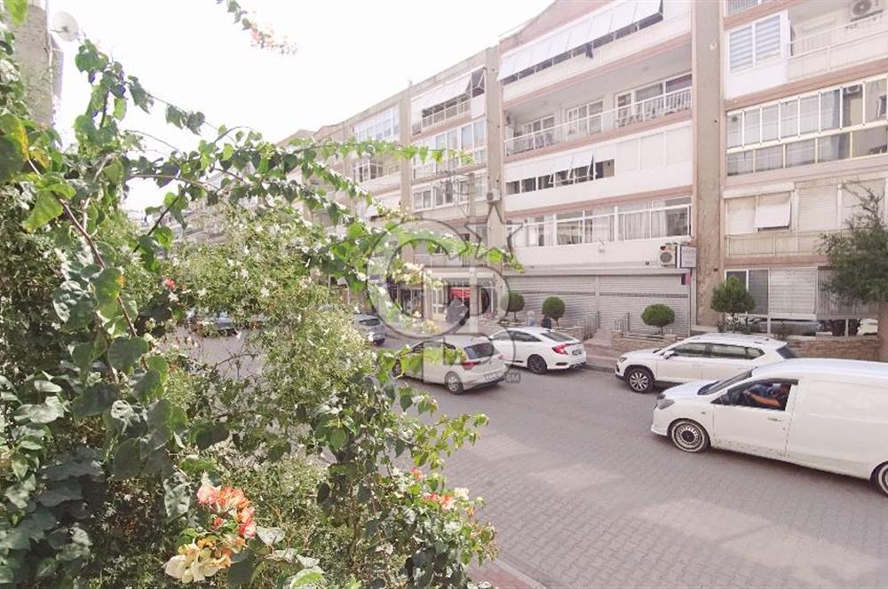 İzmir Karşıyaka Yalı Merkezi Konumlu Kiralık 3+1 113 m² Daire