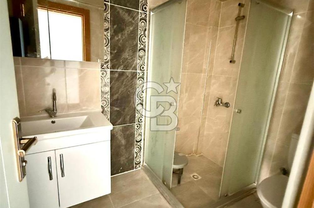 ELMADAĞ MERKEZDE CADDE ÜSTÜ CAM BALKONLU SATILIK 3+1 DAİRE