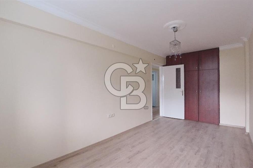 İzmir Karşıyaka Yalı Merkezi Konumlu Kiralık 3+1 113 m² Daire