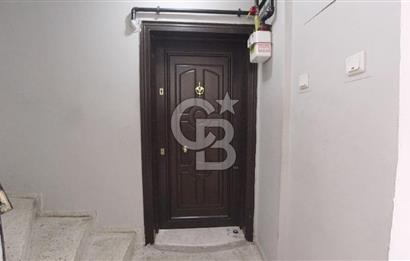 İzmir Karşıyaka Yalı Merkezi Konumlu Kiralık 3+1 113 m² Daire