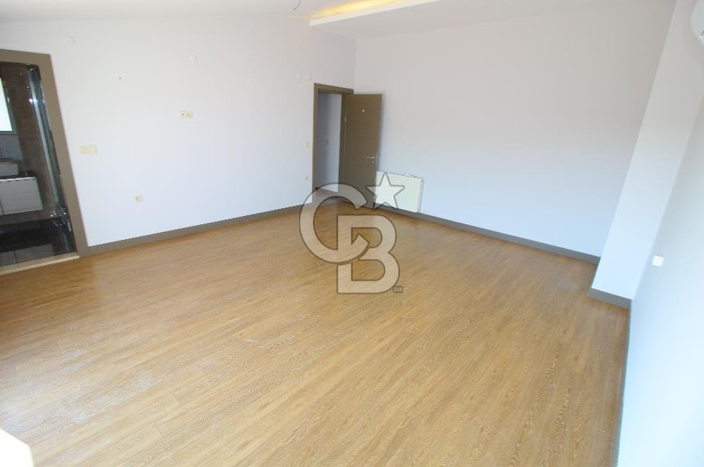 Görecenin En Nezih Sitesinde Yemyeşil Doğa Manzaralı 4+1 Kiralık