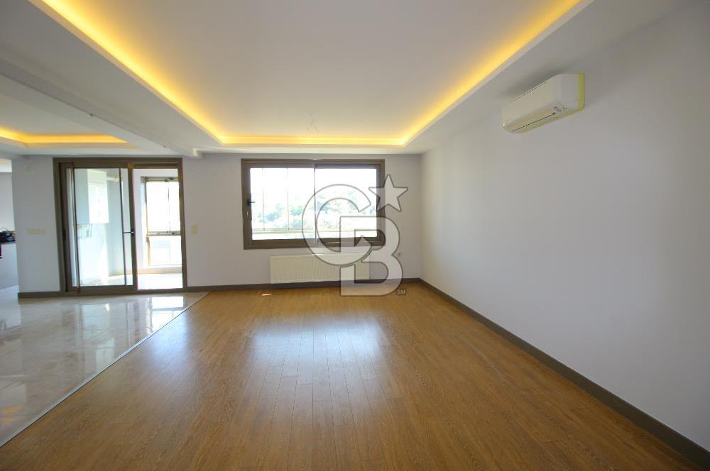 Görecenin En Nezih Sitesinde Yemyeşil Doğa Manzaralı 4+1 Kiralık