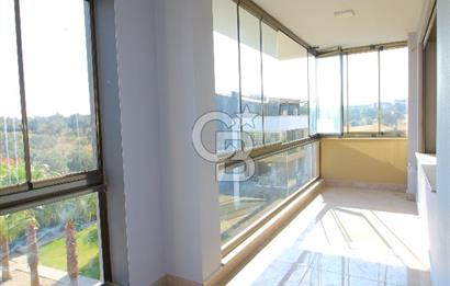 Görecenin En Nezih Sitesinde Yemyeşil Doğa Manzaralı 4+1 Kiralık