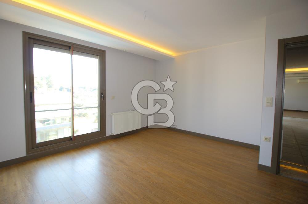 Görecenin En Nezih Sitesinde Yemyeşil Doğa Manzaralı 4+1 Kiralık