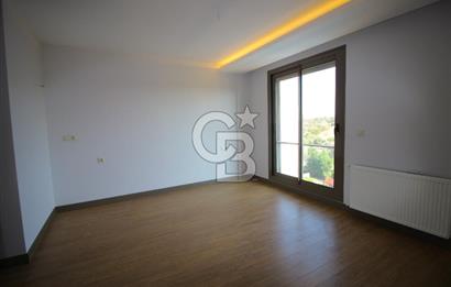 Görecenin En Nezih Sitesinde Yemyeşil Doğa Manzaralı 4+1 Kiralık