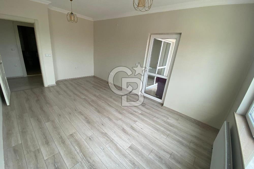 ALTINEVLER SİTE İÇİNDE 12. KAT YAPILI 2+1 KİRALIK DAİRE