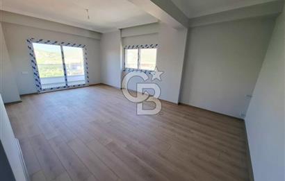 MENDERES COLDWELL BANKER POYRAZ'DAN GÜMÜLDÜR MERKEZDE SIFIR 3+1