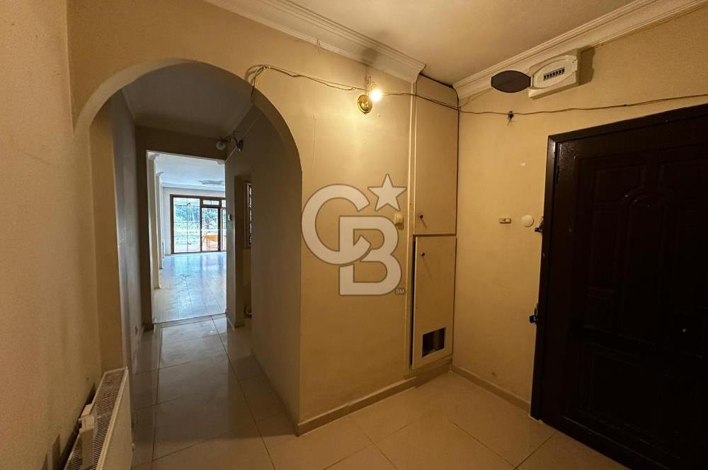 Bağlarbaşı Metro Çıkışında Kiralık Ofis Daire