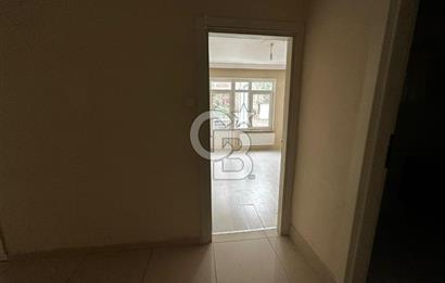 Bağlarbaşı Metro Çıkışında Kiralık Ofis Daire