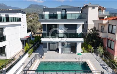 7+1 | Müstakil Forleks Villa | 355 m² Arsa İçinde | Havuzlu, Saunalı