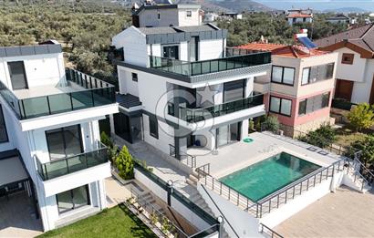 7+1 | Müstakil Forleks Villa | 355 m² Arsa İçinde | Havuzlu, Saunalı 