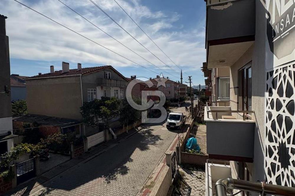 BİGA ŞİRİNTEPE MAHALLESİNDE ARA KAT KİRALIK 2+1 DAİRE DEPOZİTO YOK 