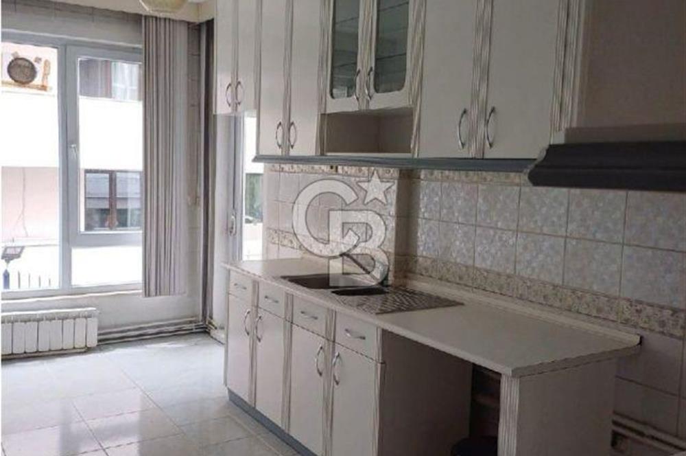 CİNNAH NO: 82 ATAKULE KARŞISI 1.KAT 4+1 SATILIK DAİRE