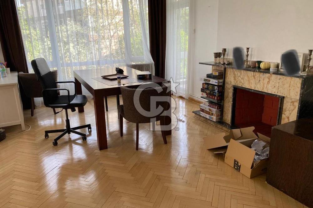 CİNNAH NO: 82 ATAKULE KARŞISI 1.KAT 4+1 SATILIK DAİRE