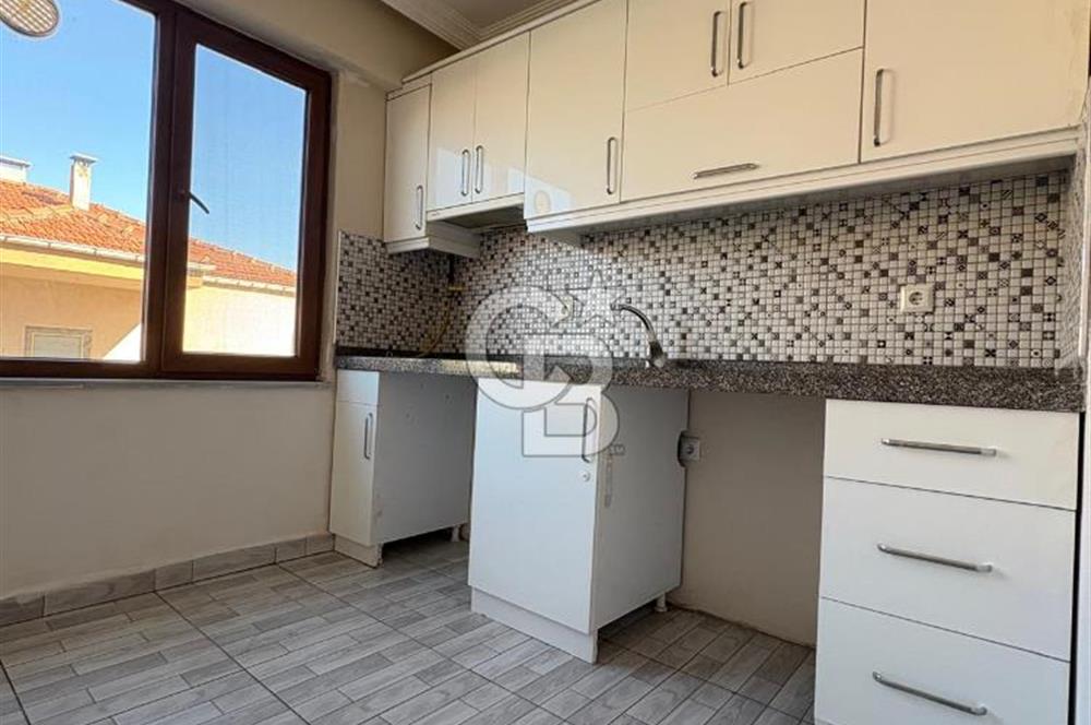 BİGA ŞİRİNTEPE MAHALLESİNDE ARA KAT KİRALIK 2+1 DAİRE DEPOZİTO YOK 