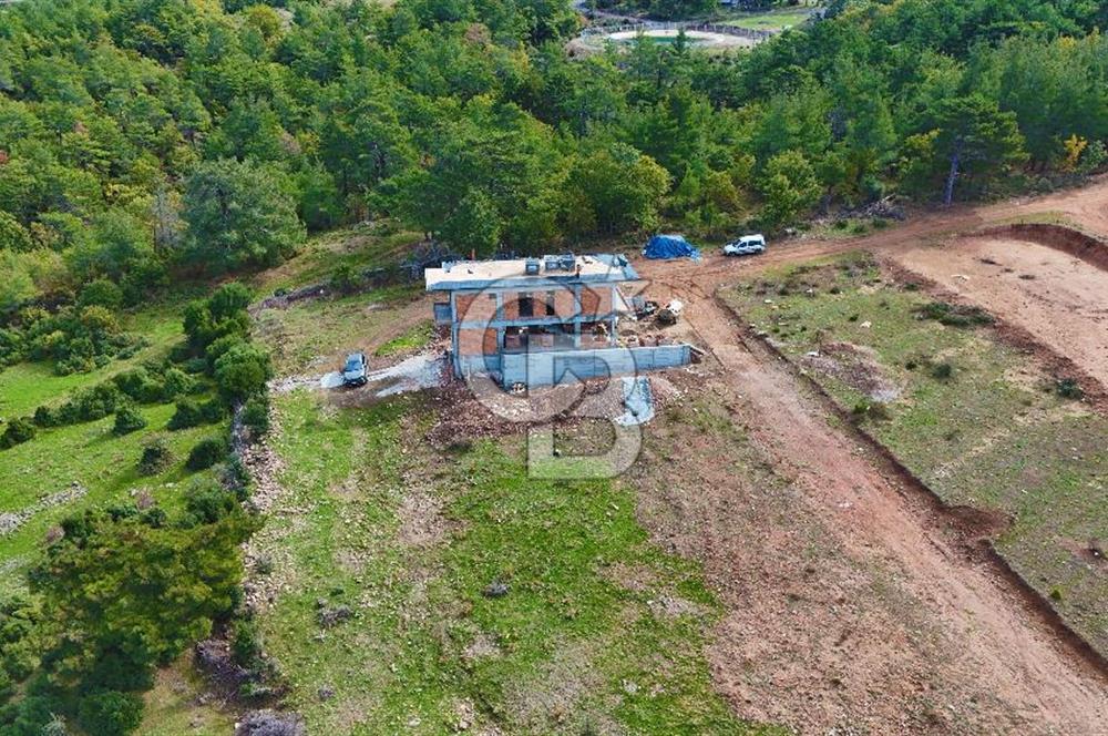 Çanakkale Merkez Kirazlı Köyünde 304 M2 İmarlı Satılık Arsa !