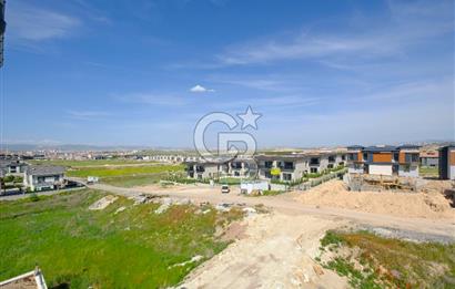 BAĞLICA'NIN KALBİNDE LÜKSÜN VE HUZURUN BİR ARADA OLDUĞU4+1 VİLLA 