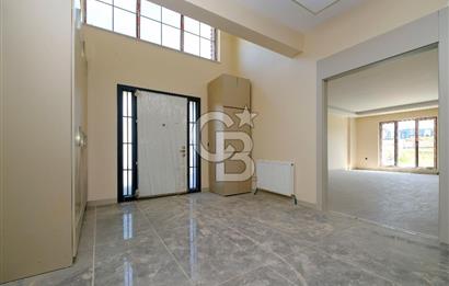 BAĞLICA'NIN KALBİNDE LÜKSÜN VE HUZURUN BİR ARADA OLDUĞU4+1 VİLLA 