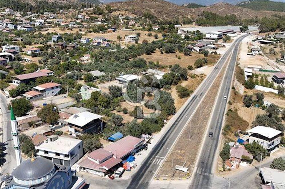 MENDERES COLDWELLBANKER POYRAZ'DAN ÇAMÖNÜ'NDE ANAYOL ÜZERİ TARLA