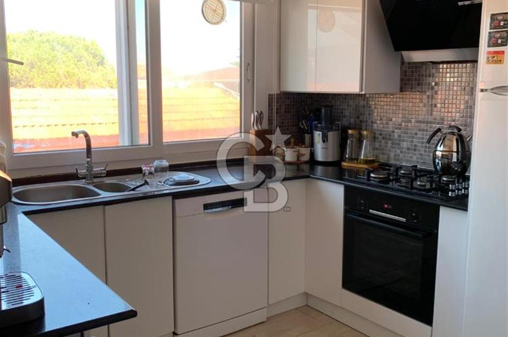 NARLIDERE LİMANREİS SATILIK 3 KATLI ORMAN&DENİZ MANZARALI BİNA