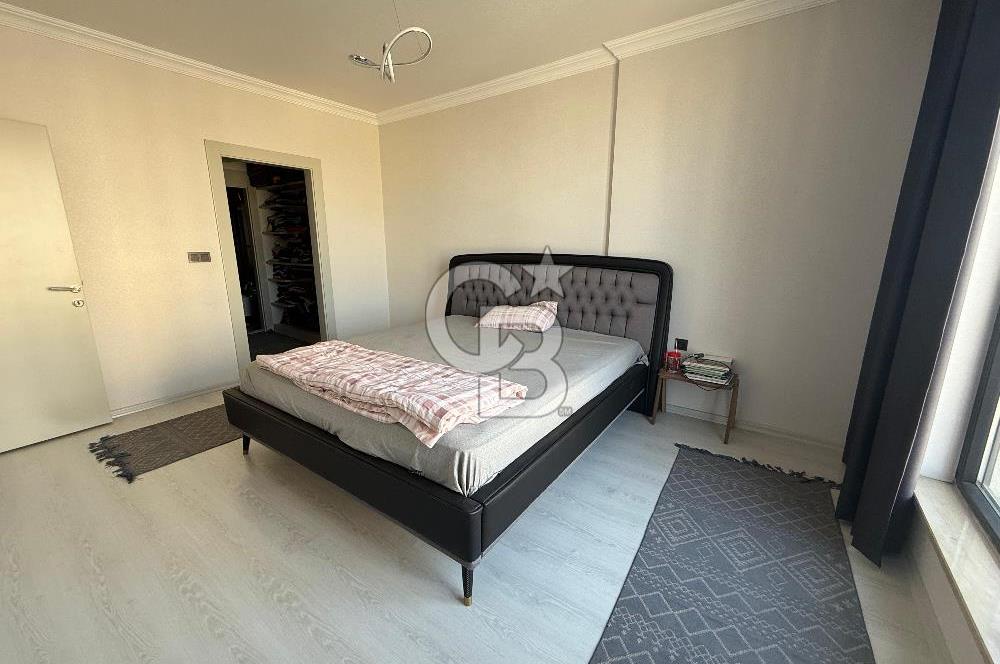 CUMHURİYET MH GENİŞ BALKONLU 4+1 KÖK TAPULU SATILIK DAİRE