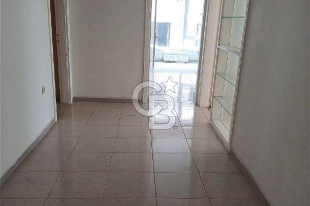 CİNNAH NO: 82 ATAKULE KARŞISI 1.KAT 4+1 SATILIK DAİRE