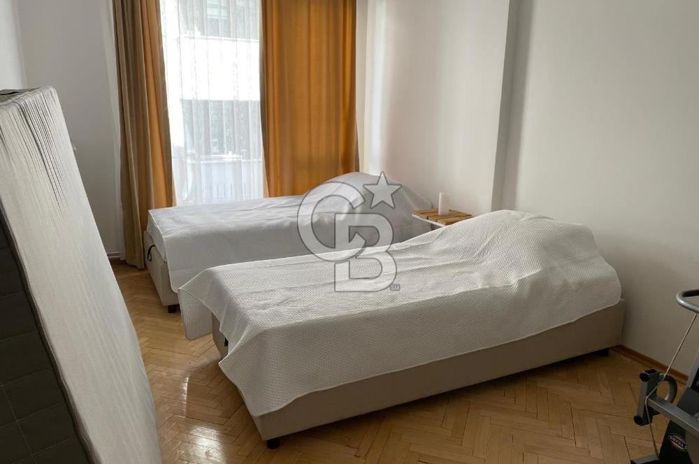 CİNNAH NO: 82 ATAKULE KARŞISI 1.KAT 4+1 SATILIK DAİRE