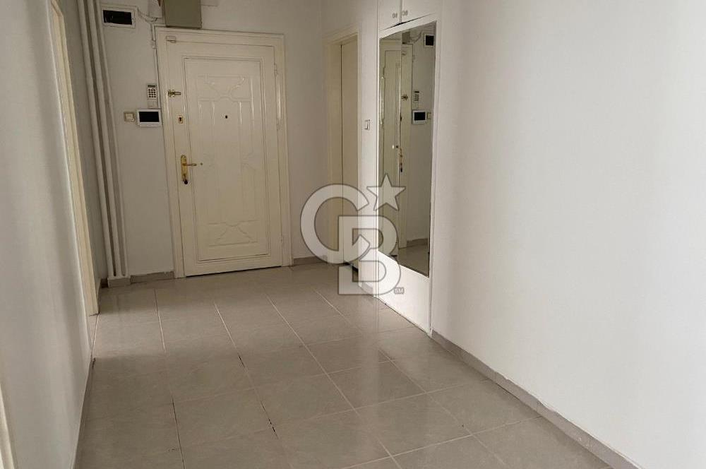 CİNNAH NO: 82 ATAKULE KARŞISI 1.KAT 4+1 SATILIK DAİRE