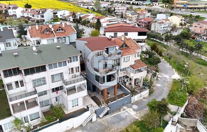 Silivri'de Bakımlı Deniz Manzaralı 650 m2 İskanlı Lux Villa