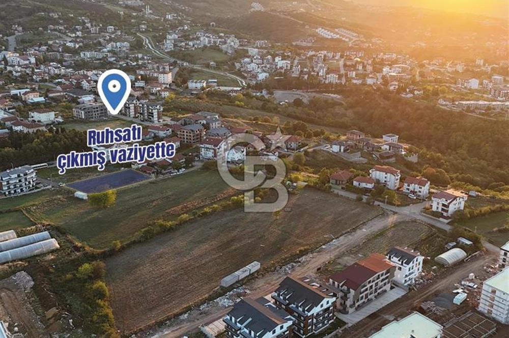 BAŞİSKELE FATİH MAHALLESİ 1102 MT2 RUHSATI ALINMIŞ SATILIK ARSA
