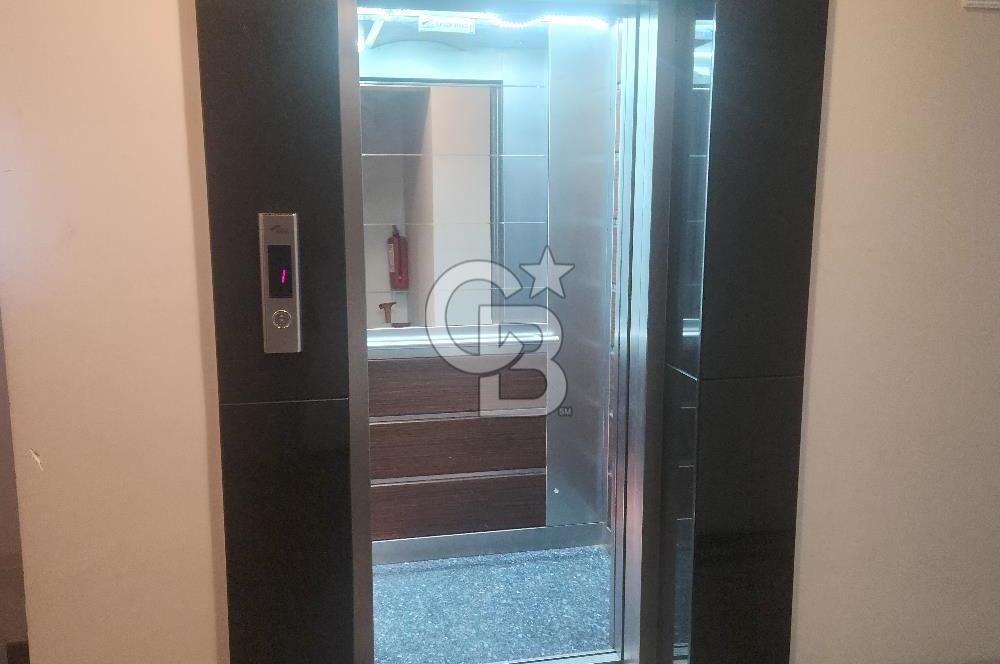 Net 140 m², Ebeveyn Banyolu, Kapalı Otopark & Depolu 3+1