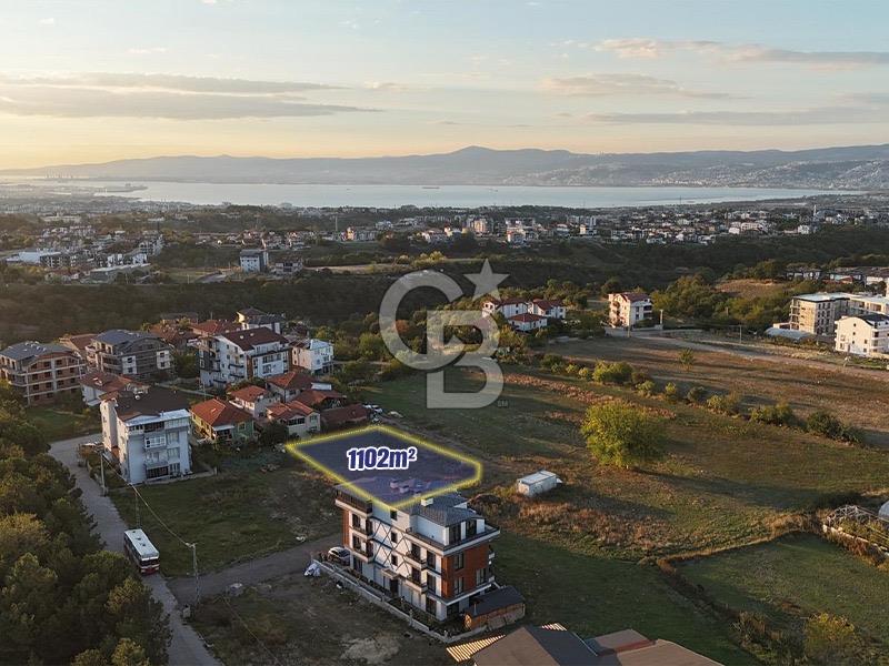 BAŞİSKELE FATİH MAHALLESİ 1102 MT2 RUHSATI ALINMIŞ SATILIK ARSA