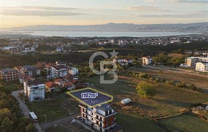 BAŞİSKELE FATİH MAHALLESİ 1102 MT2 RUHSATI ALINMIŞ SATILIK ARSA