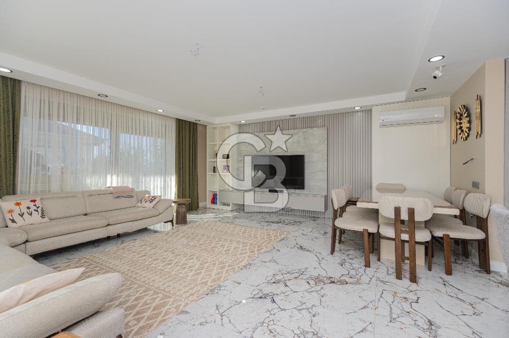 ODABAŞINDA MÜSTAKİL HAVUZLU 5+1 TRİBLEKS VİLLA