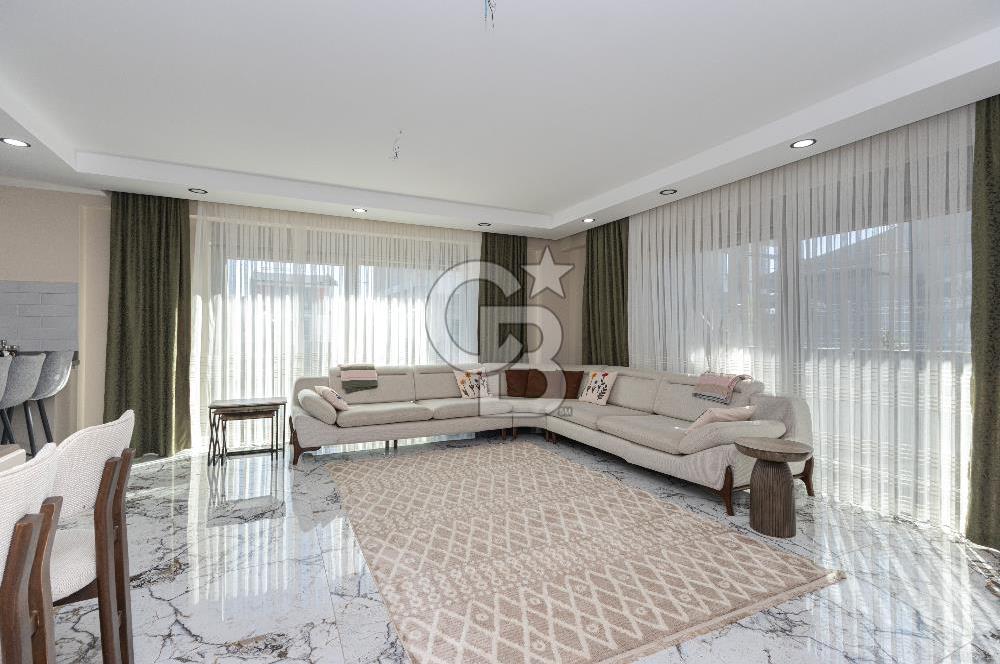 ODABAŞINDA MÜSTAKİL HAVUZLU 5+1 TRİBLEKS VİLLA