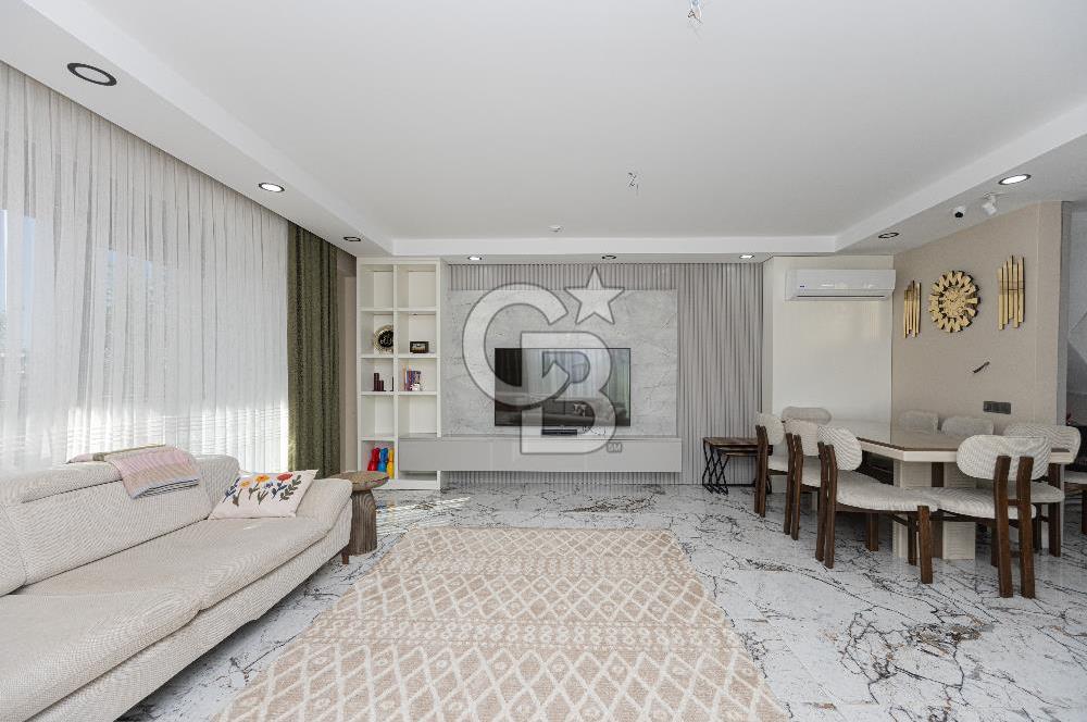 ODABAŞINDA MÜSTAKİL HAVUZLU 5+1 TRİBLEKS VİLLA