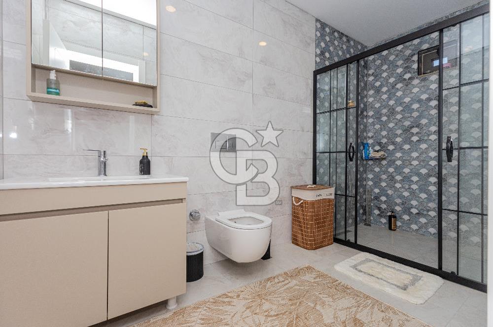 ODABAŞINDA MÜSTAKİL HAVUZLU 5+1 TRİBLEKS VİLLA