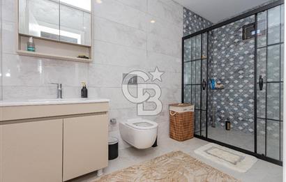 ODABAŞINDA MÜSTAKİL HAVUZLU 5+1 TRİBLEKS VİLLA