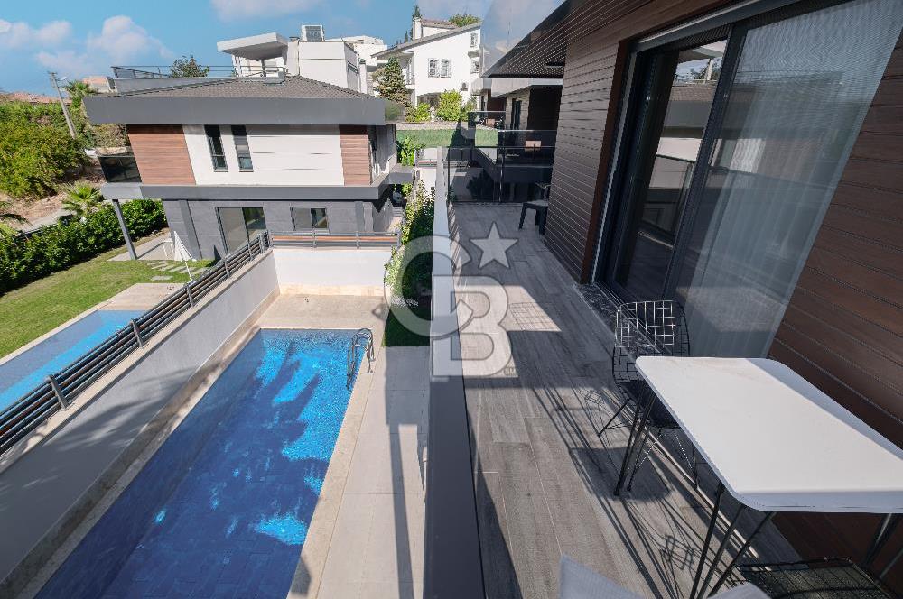 Urla Çeşmealtı Lüx 5+1 Villa