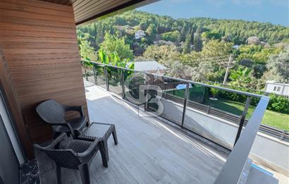 Urla Çeşmealtı Lüx 5+1 Villa